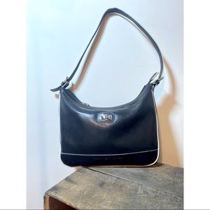 Vintage Tommy Hilfiger purse